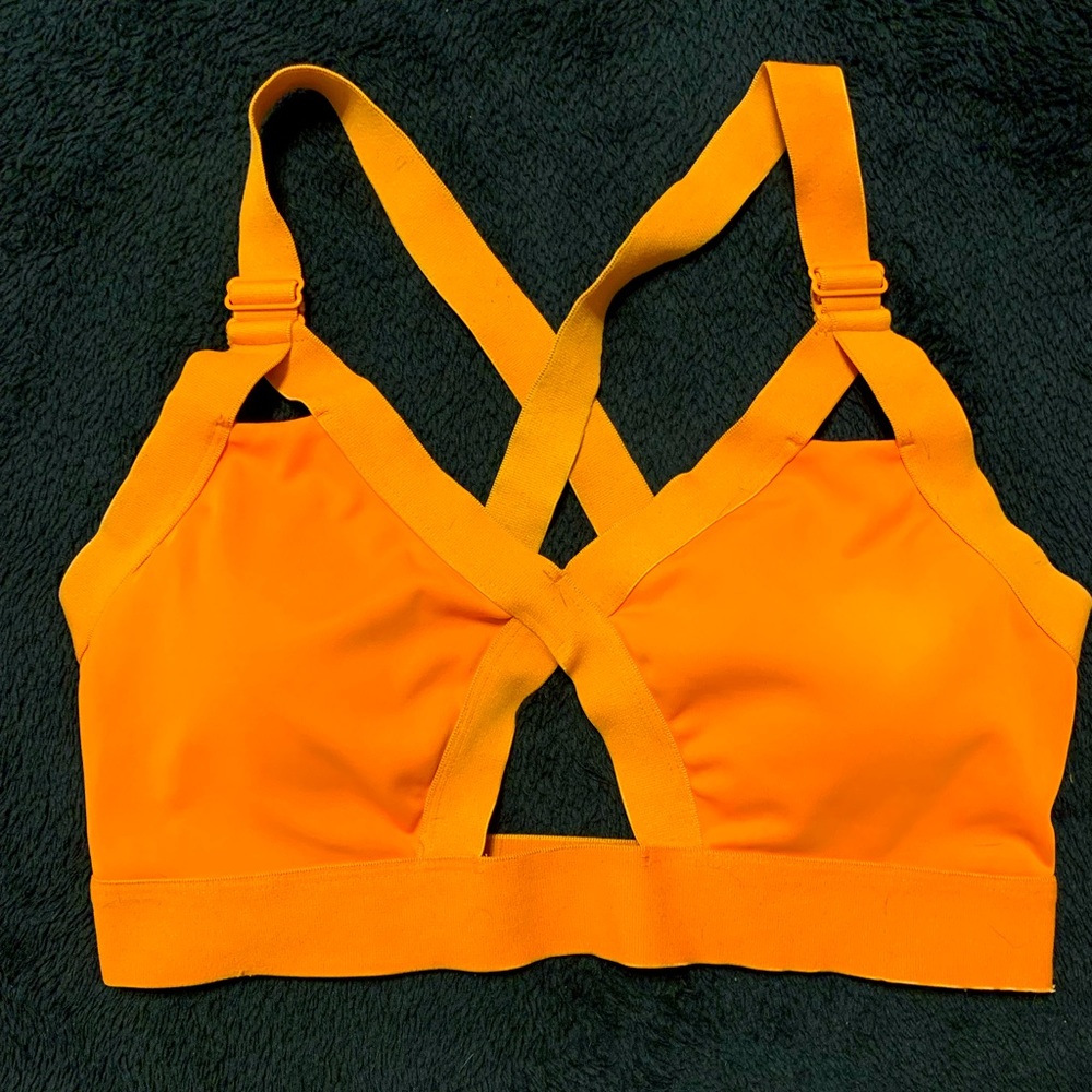 BuffBunny Cross Bra